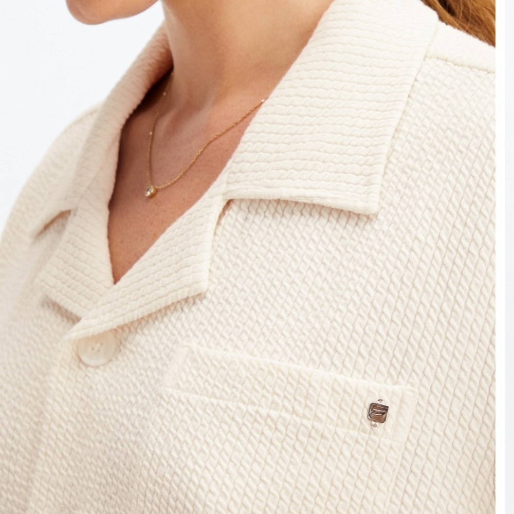 Fabletics Crinkle Knit Boxy Button Down Shirt Egret - Picture 2 of 9
